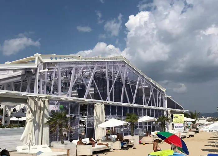 Elit 2 ساني بيتش