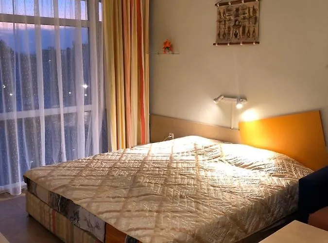 Elit 2 Apartamento *